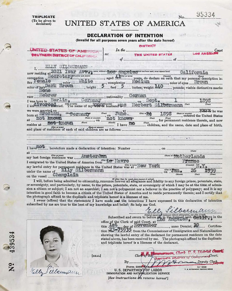 Elli Silmans Einbürgerungsantrag in den USA, 1939 (NARA) Elli Silmans Einbürgerungsantrag in den USA, 1939 (NARA)